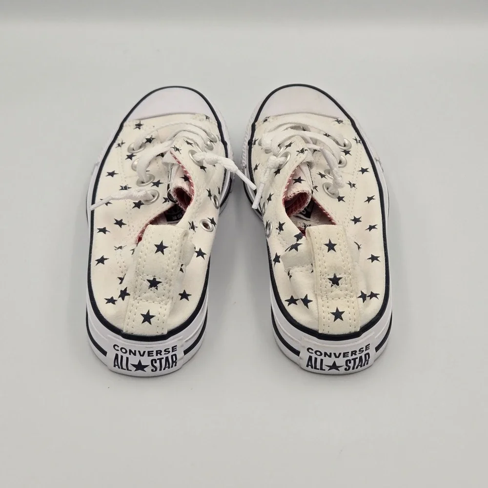 Converse Women's Chuck Taylor All Star Size 5  Shoreline Slip Blue Stars Sneaker